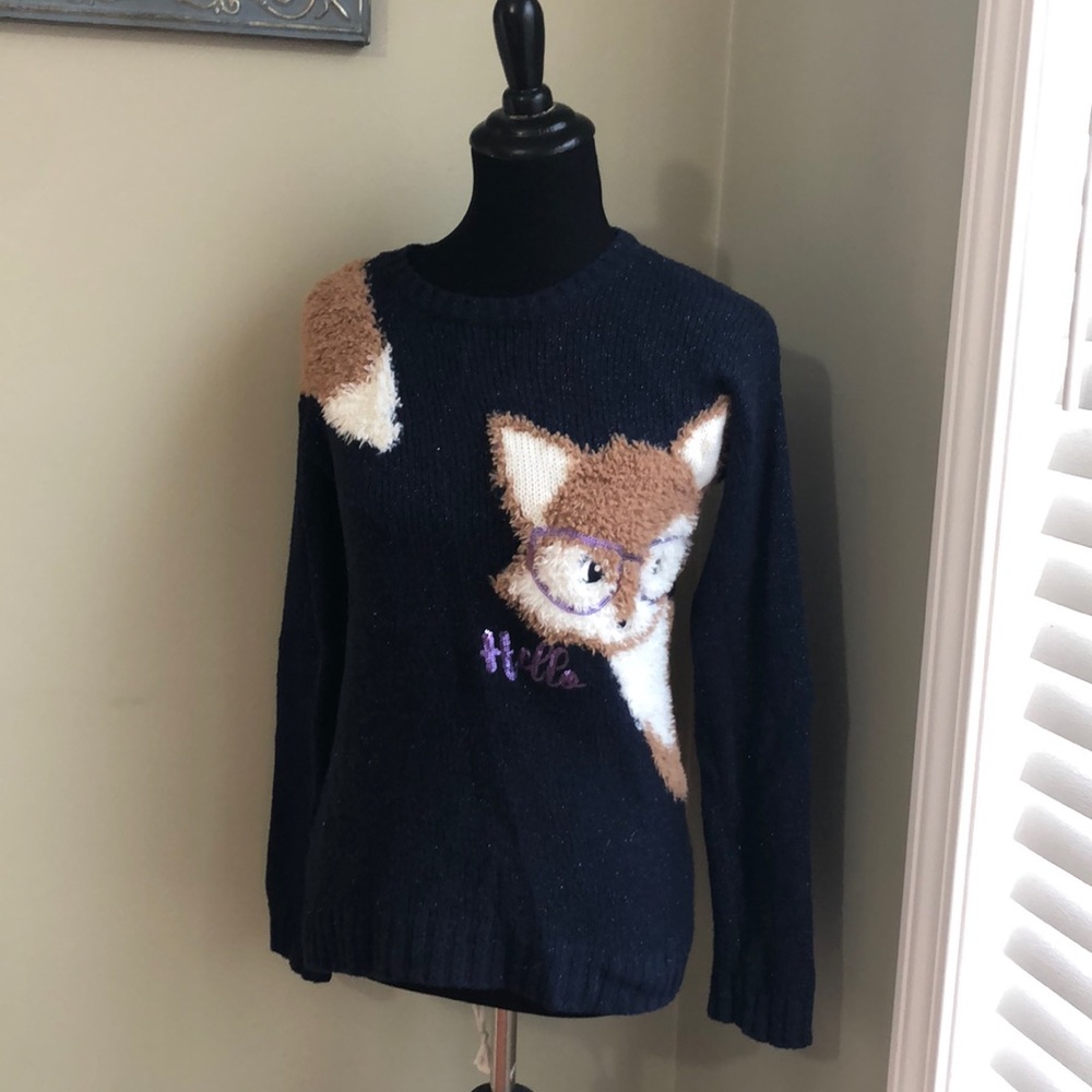 Justice Fox sweater